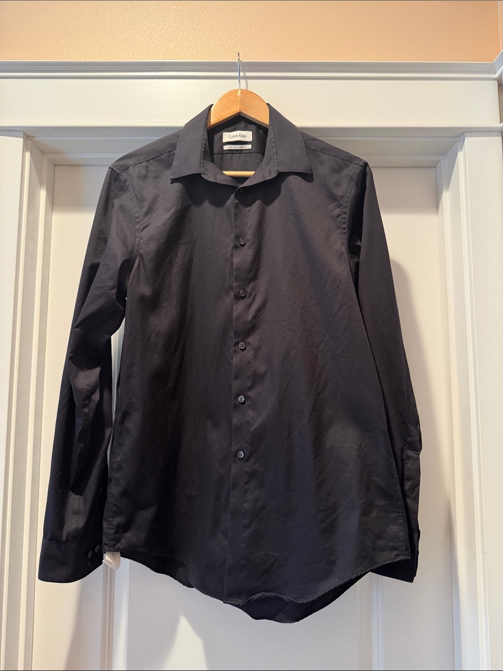 Calvin Klein Men's Black Long-Sleeve Button-Down Dress Shirt